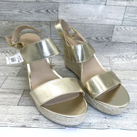 NWT Women's Montego Bay Club Size 11 Wedge‎ Open Toe Gold Sandals - Picture 2 of 9